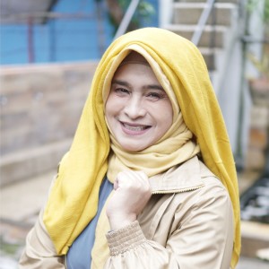 Album Petik Bintang from Neno Warisman