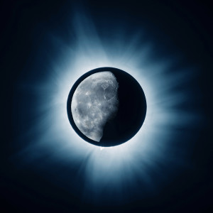 Eclipse Me dari Jason Reeves
