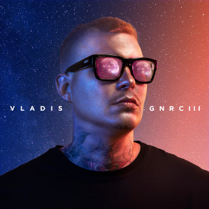 Dengarkan Chladný (Explicit) lagu dari Vladis dengan lirik