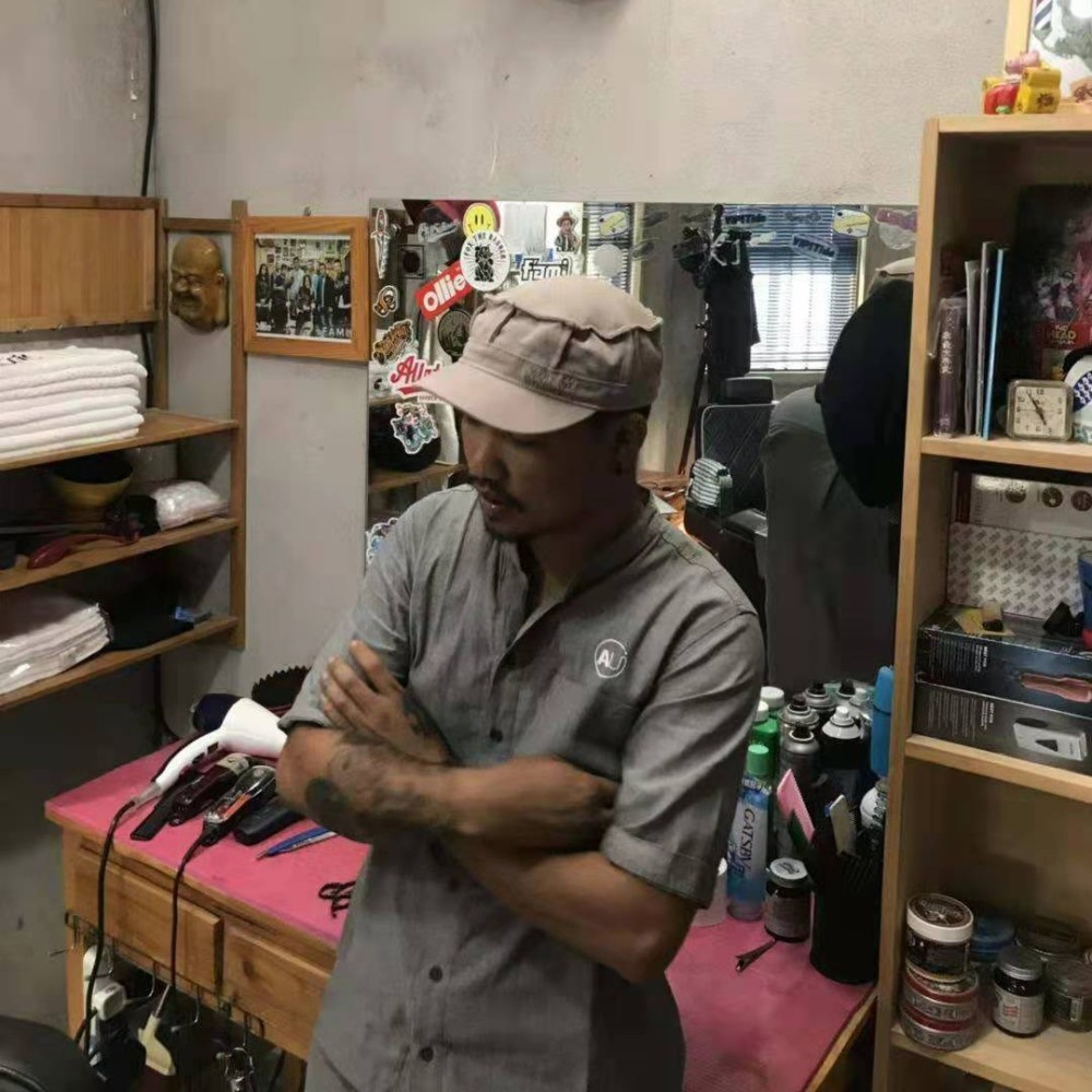 黄宁