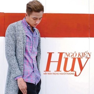 Listen to Ký Ức Mưa song with lyrics from Trần Trác Phong