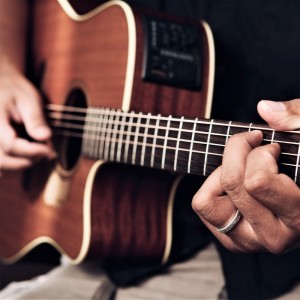 Listen to Bukan Hati Batu (Live) song with lyrics from Ervin gita Pamungkas