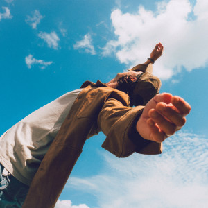 收聽Pat Barrett的Praise Him!歌詞歌曲