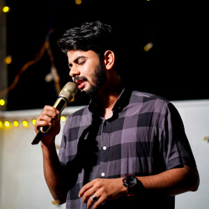 Listen to Munbe Vaa (Reprised Version) song with lyrics from Munawar Shan