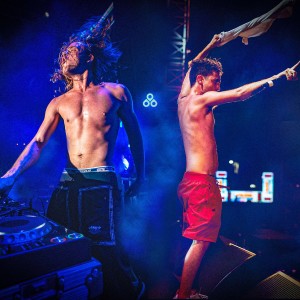 default playlist img