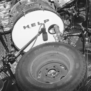 收聽Help的Help (Explicit)歌詞歌曲