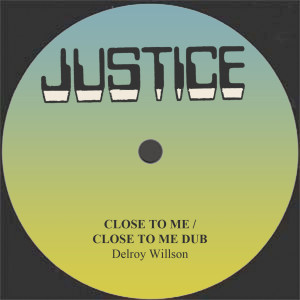 ดาวน์โหลดและฟังเพลง Close To Me พร้อมเนื้อเพลงจาก Delroy Wilson