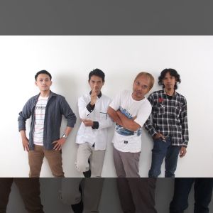 Listen to Panorama song with lyrics from Odora Band