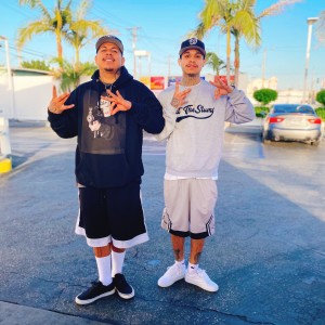 ดาวน์โหลดและฟังเพลง I'm out now (feat. Kblildemon) พร้อมเนื้อเพลงจาก Kblilyogi23