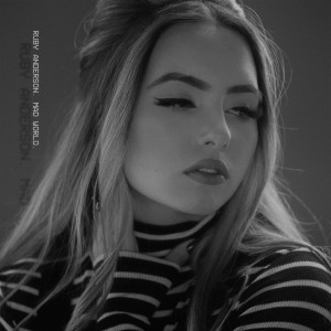 Dengarkan lagu Mad World nyanyian Ruby Anderson dengan lirik