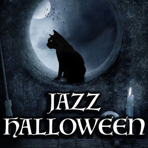 Dengarkan lagu 'Round About Midnight nyanyian Charlie Parker dengan lirik