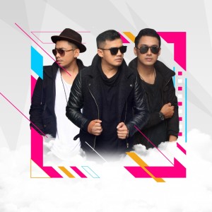 Listen to BOLA BOLA BOLA song with lyrics from Mic3