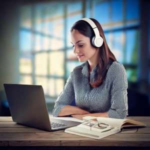 อัลบัม Work Efficiently with Relaxing Music ศิลปิน Reading and Studying Music