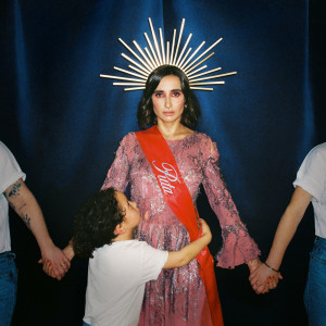 Listen to TAYLOR II (REPUTA) Producciones Extintor (Explicit) song with lyrics from PERARNAU IV