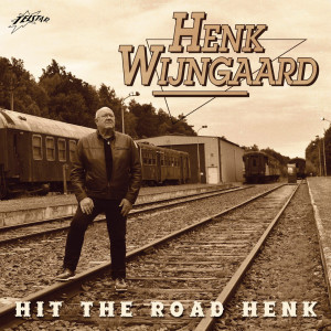 收聽Henk Wijngaard的Medley 7: Eighteen Wheels and a Dozen Roses / Six Days on the Road / Roll On 18-Wheeler / Truck Drivin' Mama / East Bound and ..歌詞歌曲
