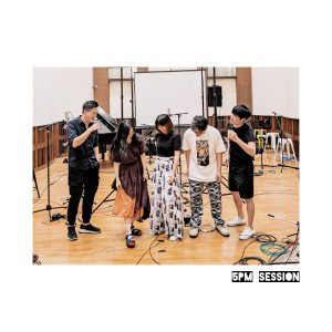 5PM session dari YenTing Lo