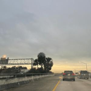 收聽marshall4的hang out? oh yeah, that's a "friend" thing to do... (feat. starflye)歌詞歌曲