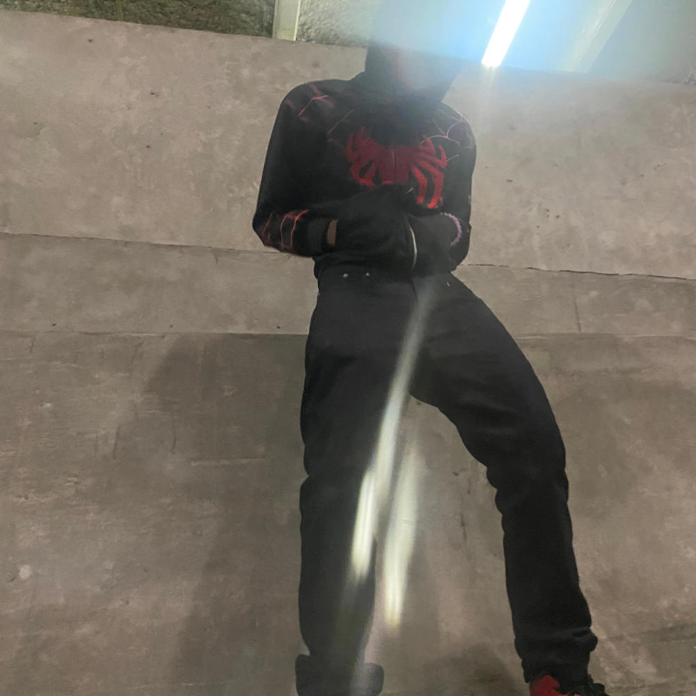LEANBACK (Explicit)