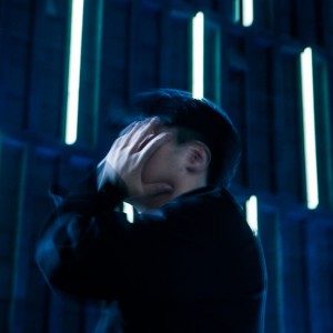 ดาวน์โหลดและฟังเพลง THE LONELY BLUE DAWN - 안녕 พร้อมเนื้อเพลงจาก JUPITER KIM