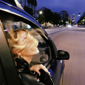 收听Albert的Hanno rubato il sole歌词歌曲