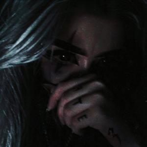 收聽ZREALITY的w my eyes closed (Explicit)歌詞歌曲