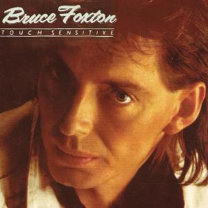 ดาวน์โหลดและฟังเพลง Writing's On the Wall พร้อมเนื้อเพลงจาก Bruce Foxton