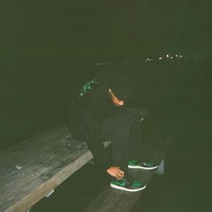 BLUUTO的專輯Listen2Dis (Explicit)