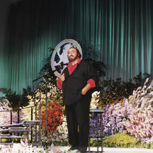 收聽Luciano Pavarotti的Mascagni: Cavalleria rusticana: Mamma, quel vino è generoso (Live at the Llangollen International Musical Eisteddfod, 1995)歌詞歌曲