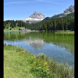 Dengarkan lagu Sleep Music nyanyian Sleep Sound Library dengan lirik