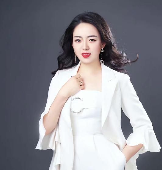 张婉华