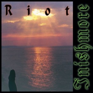 ดาวน์โหลดและฟังเพลง Angel Eyes พร้อมเนื้อเพลงจาก Riot