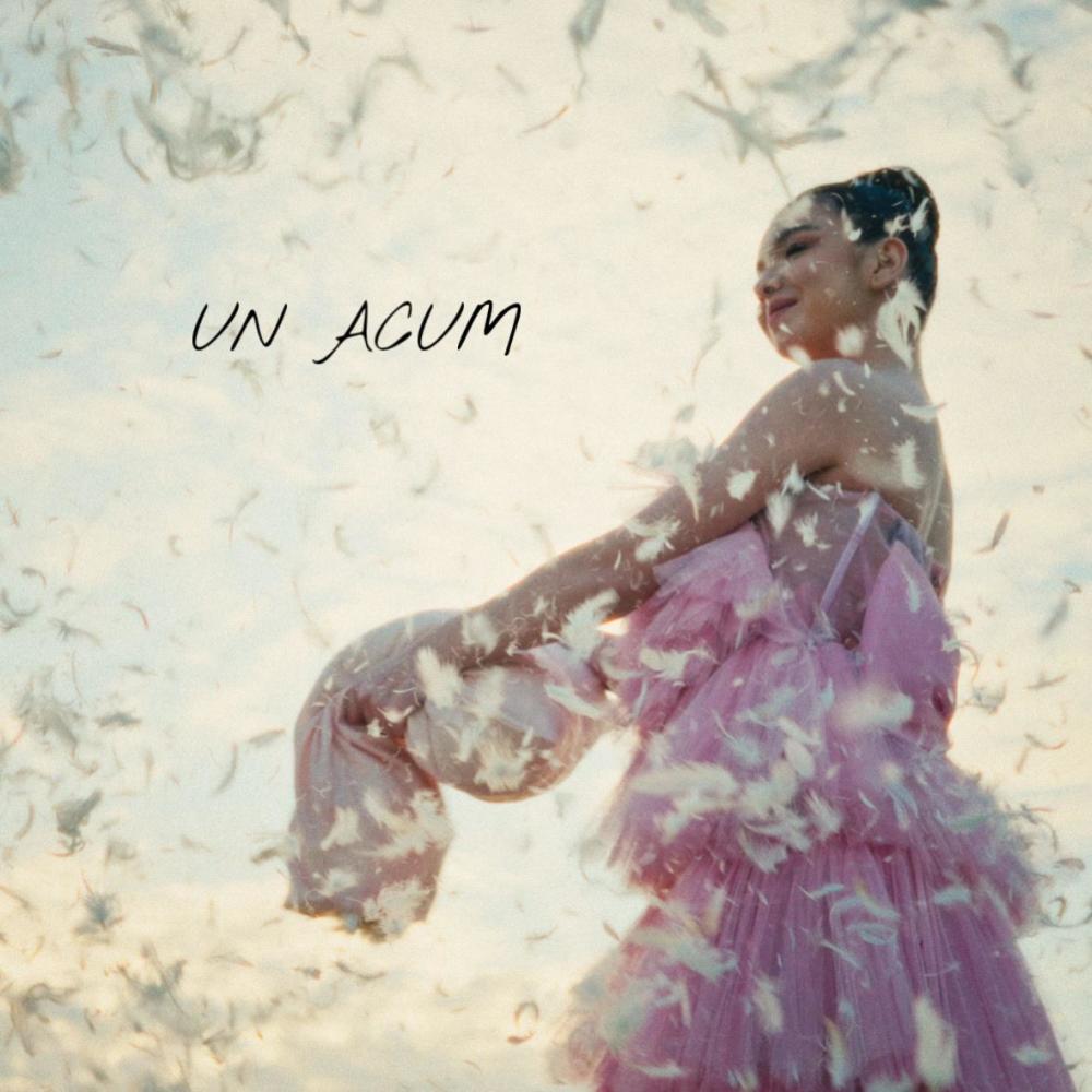 Un acum