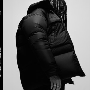 ดาวน์โหลดและฟังเพลง Blackout (Explicit) พร้อมเนื้อเพลงจาก RIN