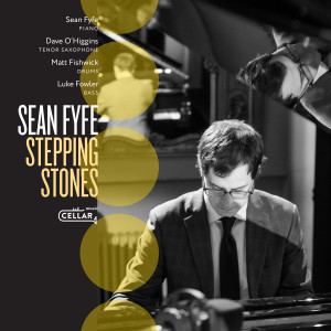Sean Fyfe的專輯Stepping Stones
