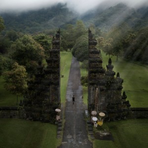 收聽Jerome Maxwell的Solar Plexus Chakra歌詞歌曲