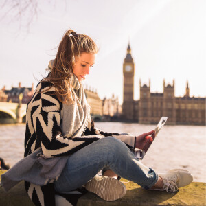 Dengarkan Island lagu dari Ders çalışma müziği dengan lirik