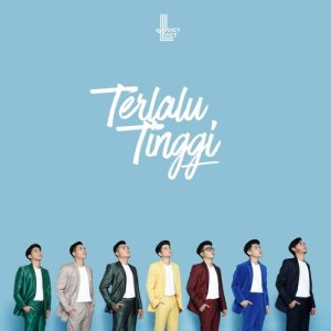 收听Juicy Luicy的Terlalu Tinggi歌词歌曲