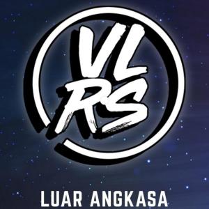 Listen to Luar Angkasa song with lyrics from Vellarose