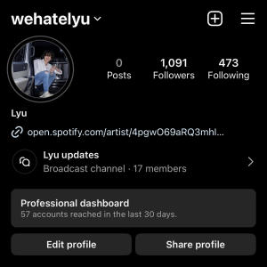 ดาวน์โหลดและฟังเพลง Bad luh ho (Explicit) พร้อมเนื้อเพลงจาก LYU