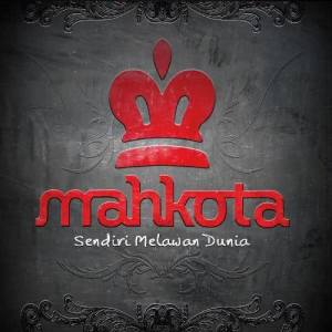 ดาวน์โหลดและฟังเพลง Sendiri Melawan Dunia พร้อมเนื้อเพลงจาก Arhkota