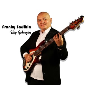 收聽Franky Sadikin的Meja Judi Supir Angkot歌詞歌曲
