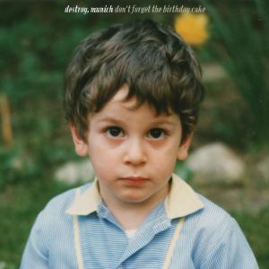 ดาวน์โหลดและฟังเพลง Løkin: It´s You พร้อมเนื้อเพลงจาก Destroy