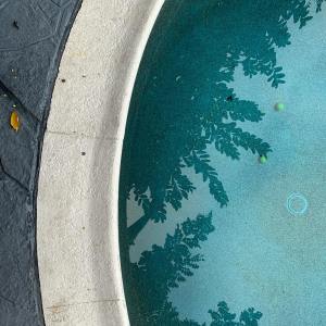 Dengarkan Your Eyes lagu dari Deep Sleep dengan lirik