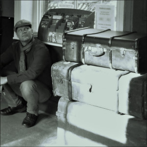 ดาวน์โหลดและฟังเพลง I Will Be Your Everything พร้อมเนื้อเพลงจาก HP Kaggerud