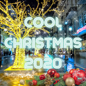 Dengarkan lagu Santa Claus Is Coming to Town nyanyian Stefano Fucili dengan lirik