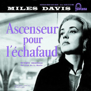 收聽Miles Davis的Nuit Sur Les Champs-élysées歌詞歌曲