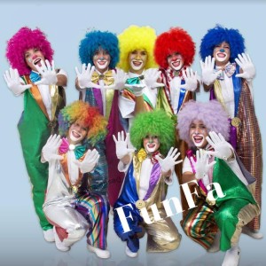 ดาวน์โหลดและฟังเพลง Funfa พร้อมเนื้อเพลงจาก las payasitas