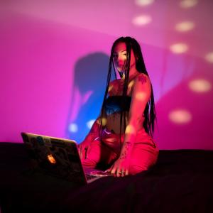 default playlist img