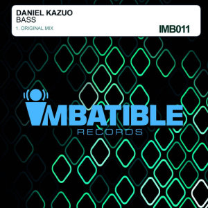 收聽Daniel Kazuo的Bass歌詞歌曲