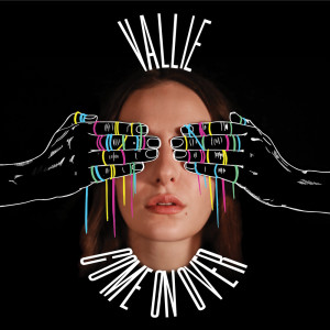 ดาวน์โหลดและฟังเพลง Come On Over พร้อมเนื้อเพลงจาก Vallie